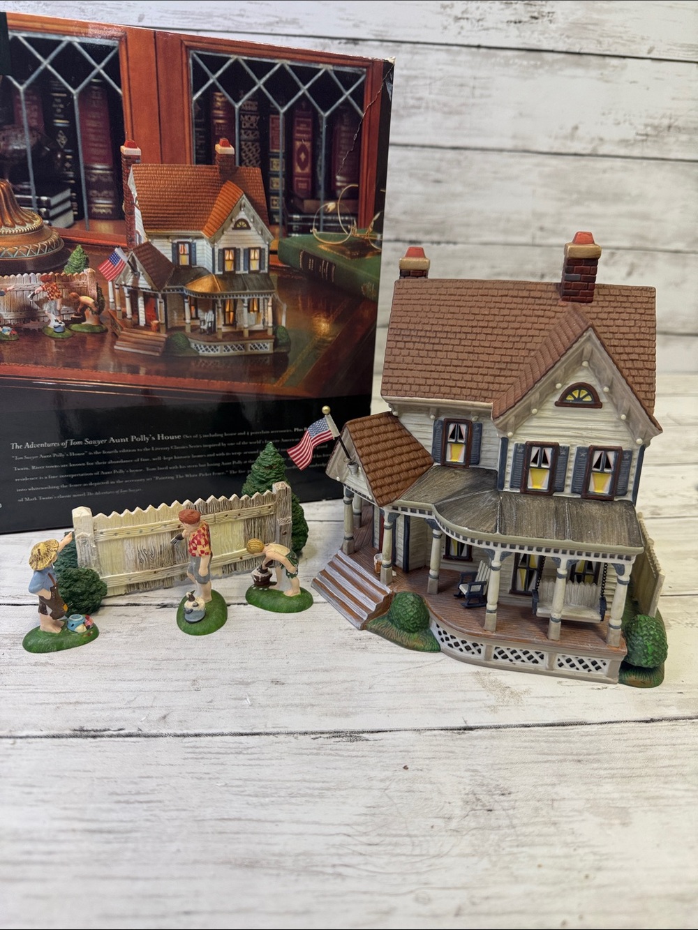 Dept 56 Literary Classics The adventures of Tom Saywer Aunt Polly’s house read